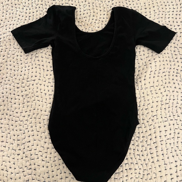 American Apparel Women’s Short Sleeve Scoop Neck Bodysuit, Black, Size S - Picture 7 of 9
